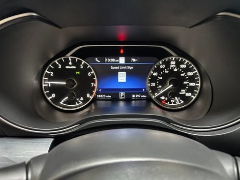 Used 2022 Nissan Maxima Platinum FWD image 17