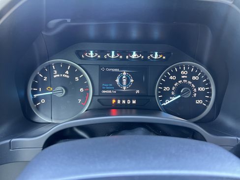 Used 2018 Ford F150 XLT w/ Equipment Group 302A Luxury AWD/4WD image 21