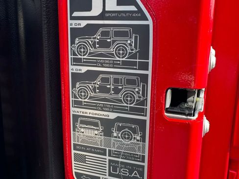 Used 2018 Jeep Wrangler Unlimited Rubicon image 23