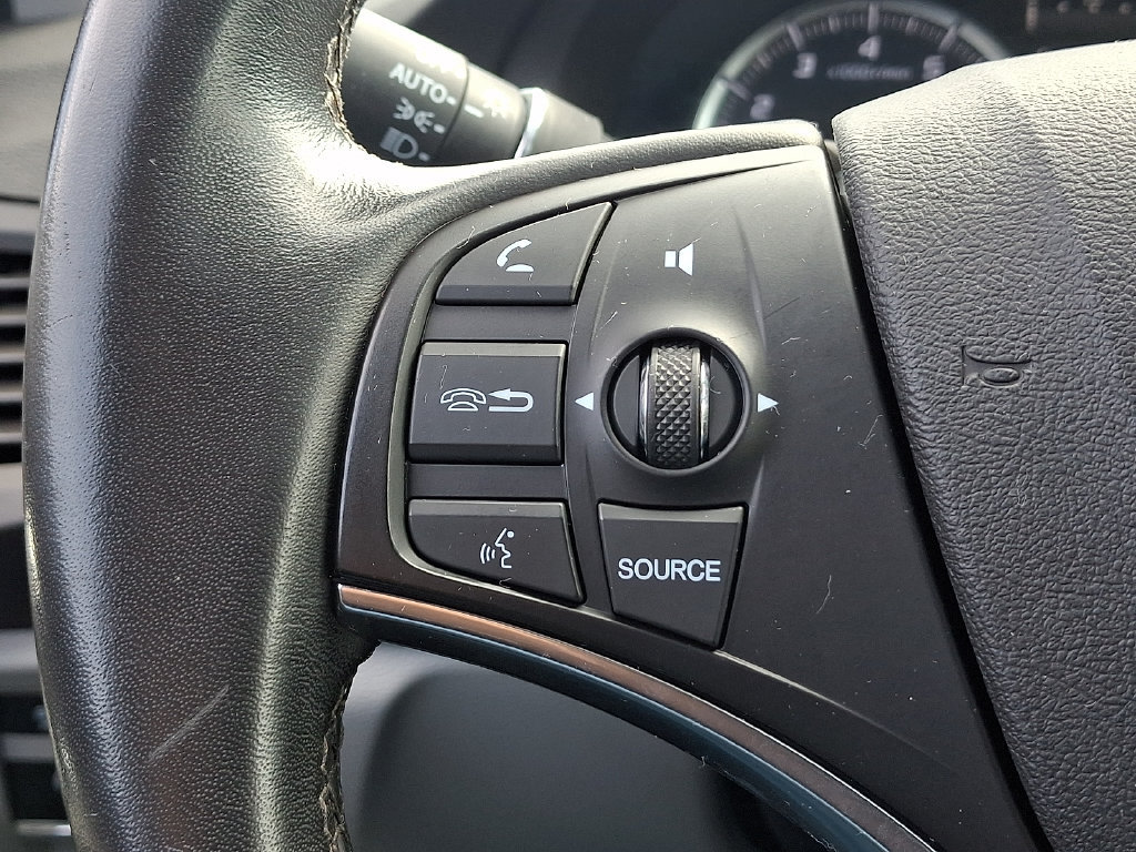 Used 2018 Acura MDX w/ Technology Package AWD/4WD image 22