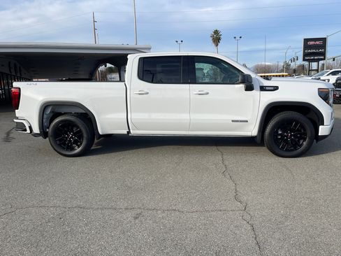New 2026 GMC Sierra 1500 Elevation image 4