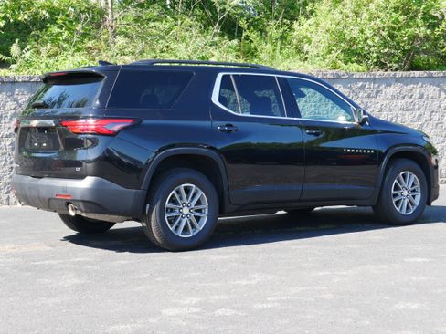 Certified 2024 Chevrolet Traverse LT AWD/4WD image 9