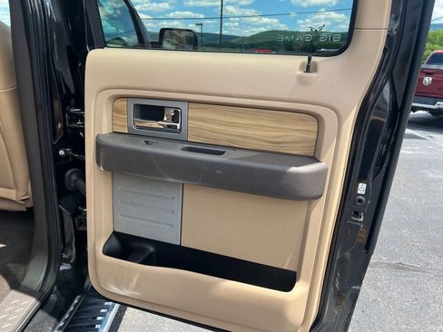 Used 2011 Ford F150 Lariat w/ Lariat Plus Pkg AWD/4WD image 16