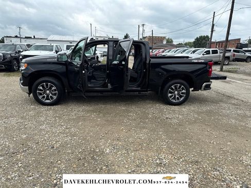 Used 2025 Chevrolet Silverado 1500 LT AWD/4WD image 30