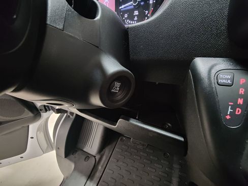Used 2023 RAM ProMaster 3500 w/ Driver Convenience Group FWD image 33