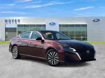 Used 2024 Nissan Altima 2.5 SV