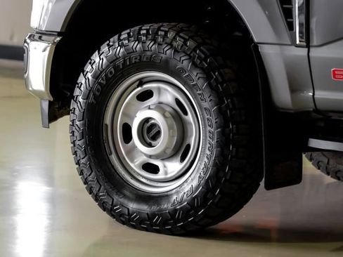 Used 2023 Ford F350 XL w/ 360-Degree Camera Package AWD/4WD image 49
