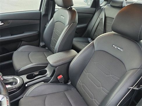 Used 2023 Kia Forte GT-Line image 13