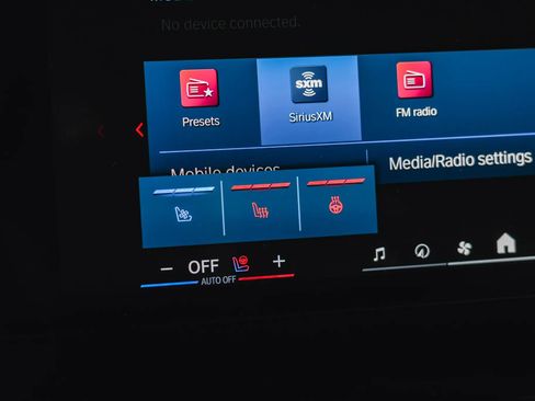 Used 2026 BMW M5 w/ Carbon Package image 66