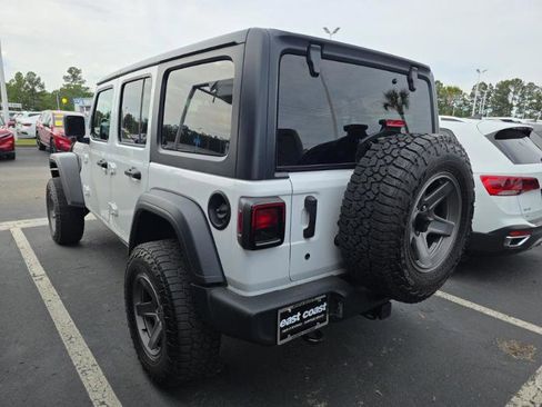 Used 2020 Jeep Wrangler Unlimited Sport S AWD/4WD image 4