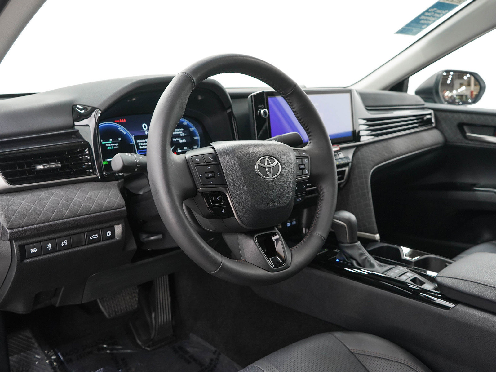Used 2026 Toyota Camry XLE AWD/4WD image 22