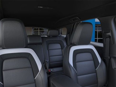 New 2025 Chevrolet Blazer EV LT image 24