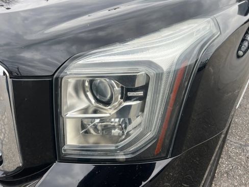 Used 2018 GMC Yukon XL SLT w/ Open Road Package image 33
