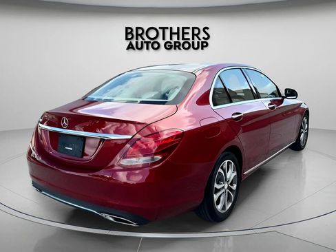 Used 2016 Mercedes-Benz C 300 Sedan w/ Surround View Package image 10