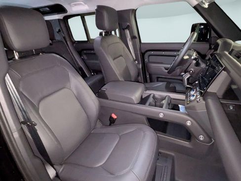 New 2026 Land Rover Defender 110 S AWD/4WD image 30