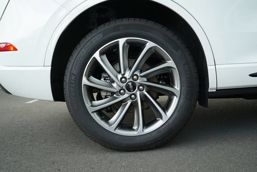 New 2026 Lincoln Corsair Grand Touring AWD/4WD image 30