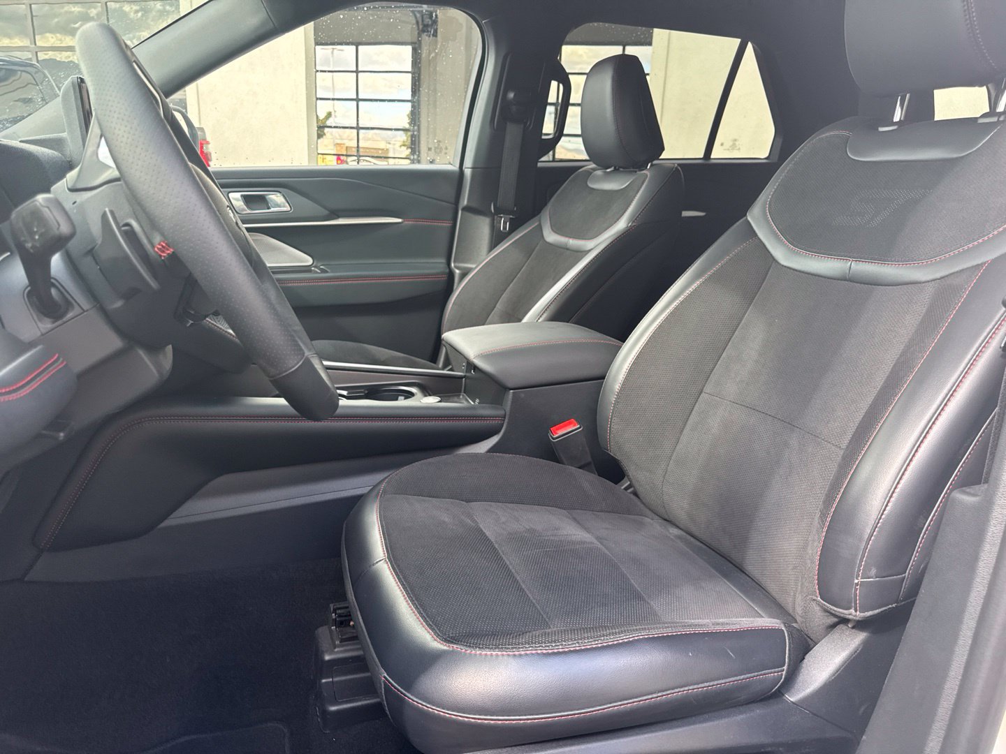 Used 2026 Ford Explorer ST w/ Sun And Sound Package AWD/4WD image 19