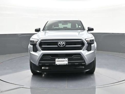 Used 2024 Toyota Tacoma SR RWD image 25