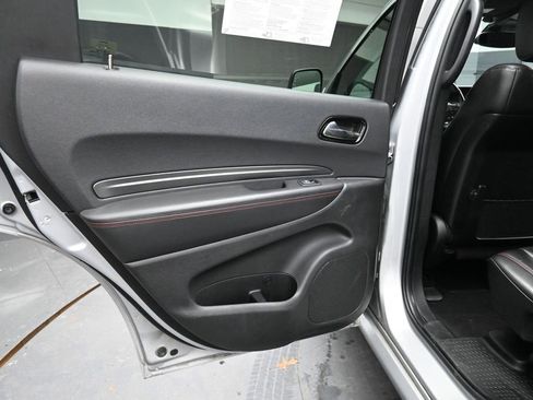 Used 2024 Dodge Durango GT image 27