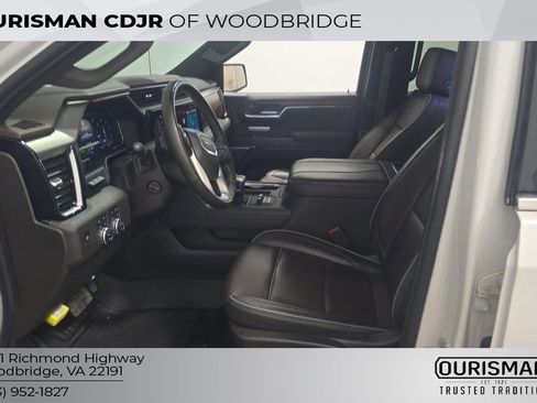 Used 2024 GMC Sierra 1500 Denali w/ Denali Reserve Package image 9