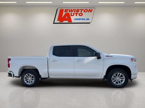 Certified 2022 Chevrolet Silverado 1500 RST w/ Z71 Off-Road Package AWD/4WD image 6