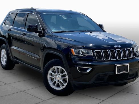 Used 2018 Jeep Grand Cherokee Laredo RWD image 3