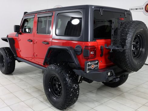 Used 2019 Jeep Wrangler Unlimited Rubicon w/ LED Lighting Group image 4