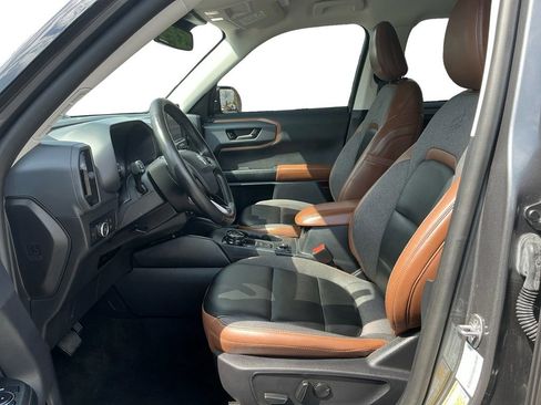 Used 2024 Ford Bronco Sport Outer Banks w/ Tech Package AWD/4WD image 14