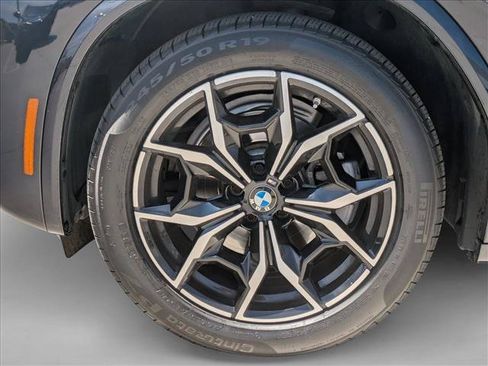 Used 2022 BMW X3 xDrive30i w/ M Sport Package 2 AWD/4WD image 9