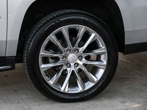 Used 2020 Cadillac Escalade ESV Luxury image 53