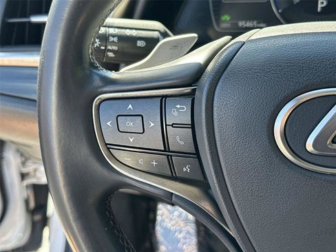 Used 2020 Lexus ES 300h w/ Accessory Package 2 FWD image 24