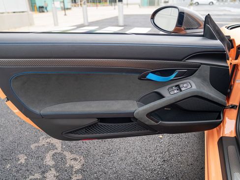 Certified 2025 Porsche 718 Cayman GT4 RS image 10