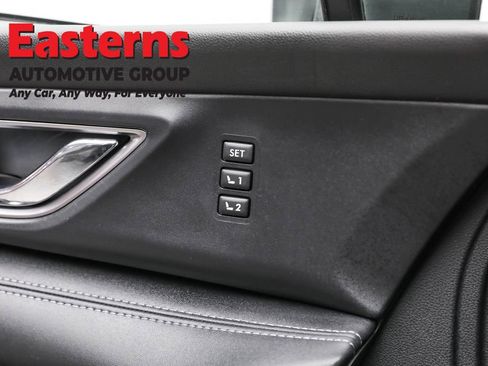 Used 2023 Subaru Ascent Limited image 20