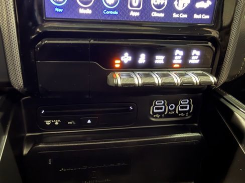 Used 2019 RAM 1500 Limited image 18