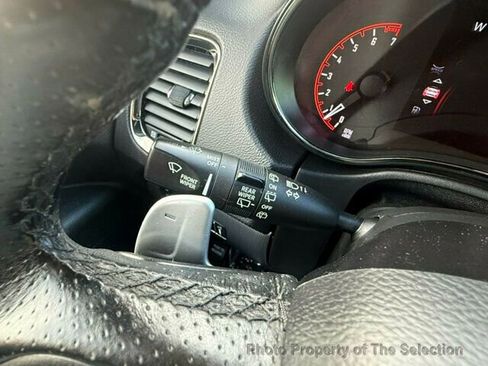 Used 2019 Dodge Durango GT image 25