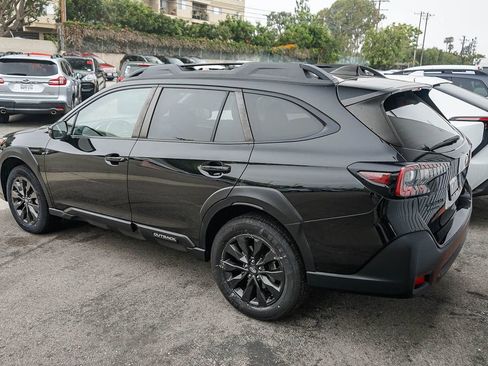 Certified 2023 Subaru Outback Onyx Edition image 6