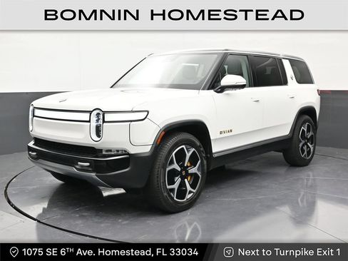 Used 2024 Rivian R1S Adventure AWD/4WD image 1