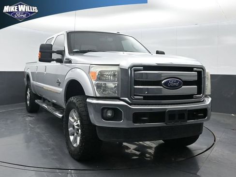 Used 2015 Ford F250 Lariat w/ Lariat Interior Package image 1