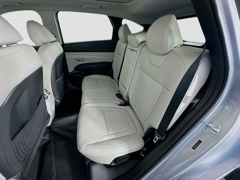 New 2026 Hyundai Tucson Limited FWD image 17