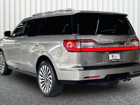 Used 2019 Lincoln Navigator Reserve AWD/4WD image 4