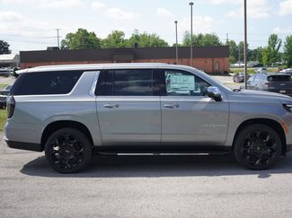 New 2025 Chevrolet Suburban Premier video 2