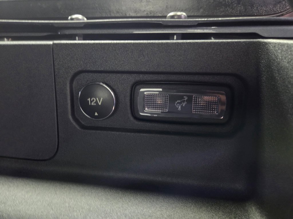 Used 2024 Ford Bronco Black Diamond AWD/4WD image 13