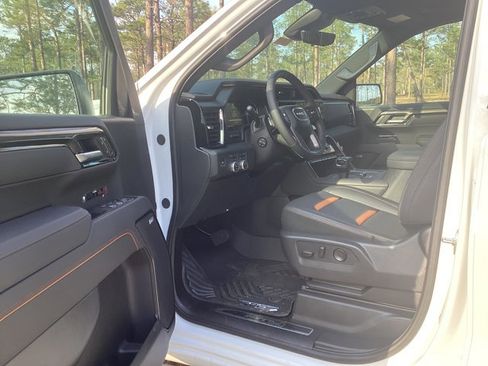 New 2026 GMC Sierra 1500 AT4 w/ AT4 Premium Package image 13