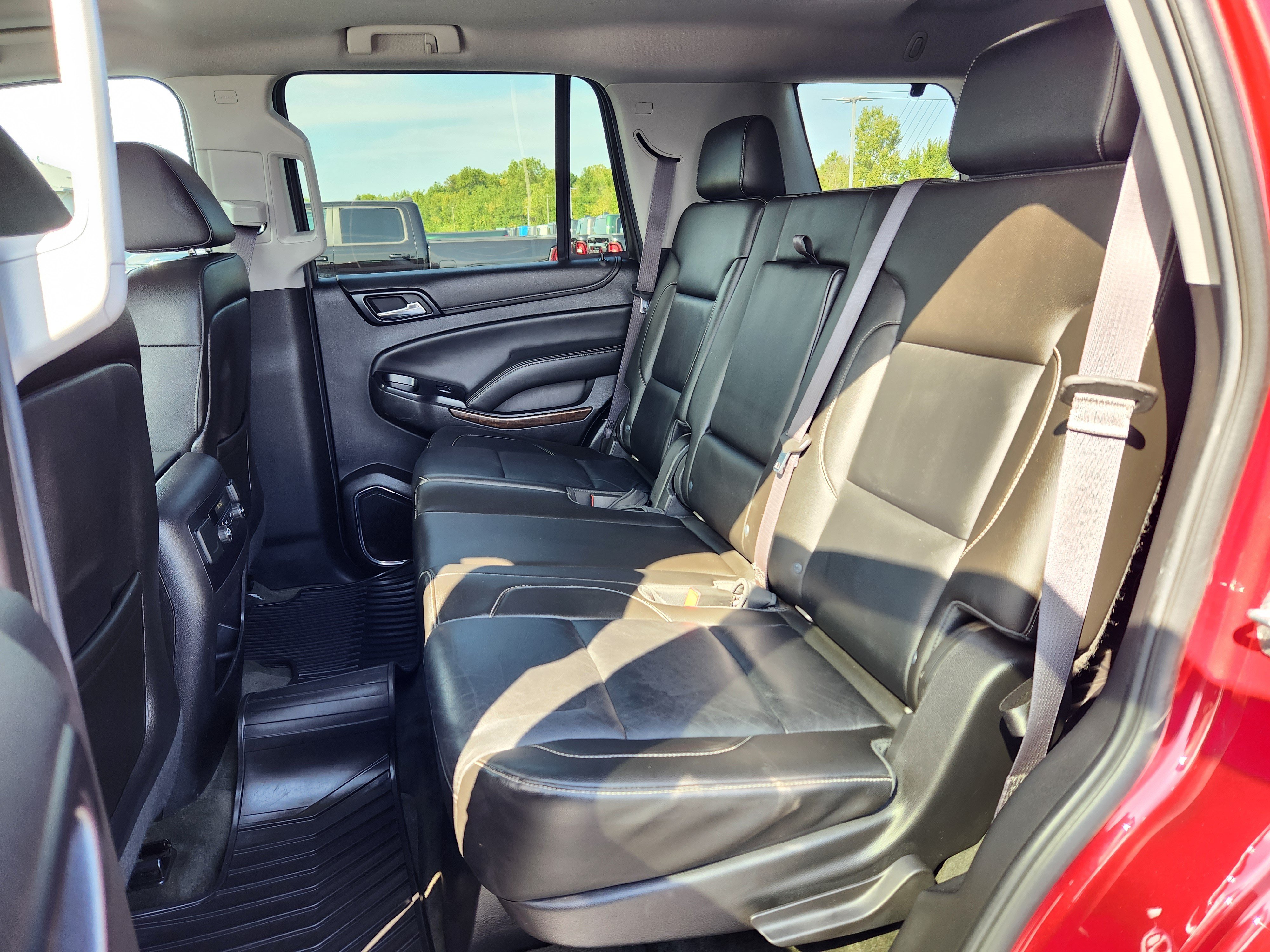 Used 2015 Chevrolet Tahoe LT AWD/4WD image 12