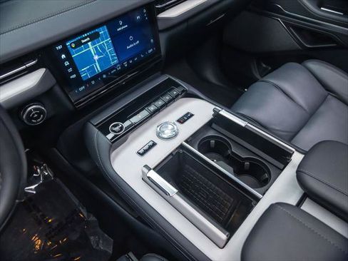 New 2026 Lincoln Navigator Reserve w/ Jet Appearance Package AWD/4WD image 26