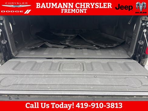 Used 2022 Jeep Gladiator Sport AWD/4WD image 31