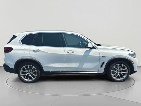 Used 2023 BMW X5 xDrive45e w/ Climate Comfort Package AWD/4WD image 34