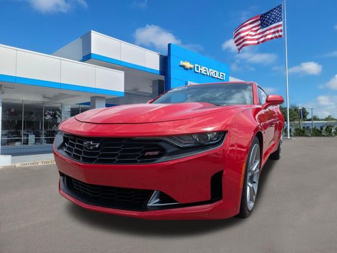 Used 2022 Chevrolet Camaro LT w/ RS Package RWD image 7
