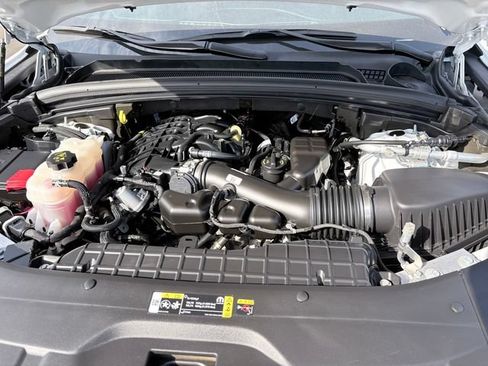 Used 2022 Jeep Grand Cherokee Limited AWD/4WD image 28