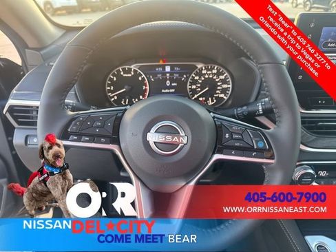 New 2025 Nissan Altima 2.5 SL image 15